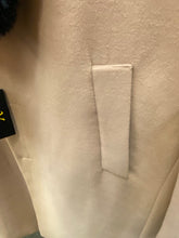 Load image into Gallery viewer, Vella Camel V7010 Fur Collar Overcoat/Topcoat
