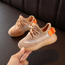 Load image into Gallery viewer, Boys Girls Fashion Sneakers Baby/Toddler/Little Kids Leather Trainers Children School Sport Shoes Soft Running Shoes

