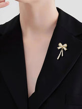 Load image into Gallery viewer, Alloy &amp; Crystal Bow Fringed Mini Brooch
