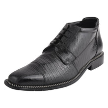 Load image into Gallery viewer, Foxx Leather Lace-Up Boots
