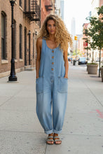 Load image into Gallery viewer, Retro Buckle Multi-Pocket Overalls Jumpsuit | 3/4 Sleeve

