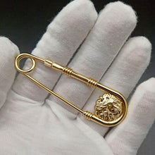 Load image into Gallery viewer, 1pc Alloy Double Lion Head Brooch Pin Fashion Safety Pins Women Waist Closing Men Suit Jacket Decoration Jewelry Retro Double Head Safety Pin Temperament Coat Pin

