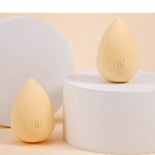 Load image into Gallery viewer, 1PC Cosmetic Makeup Sponge Blending Smooth Sponge Water Drop Shape Makeup Tools Multicolored Makeup Sponge For Womens
