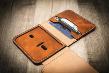 Load image into Gallery viewer, Minimalist Badge Wallet - Chestnut Brown
