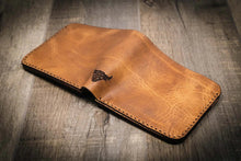 Load image into Gallery viewer, Badge Bifold Wallet - Saddle Tan
