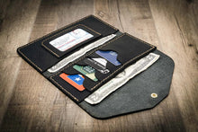 Load image into Gallery viewer, Sugar Land Clutch Wallet
