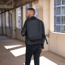 Load image into Gallery viewer, The Commuter - Stealth

