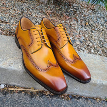 Load image into Gallery viewer, Blucher style Wingtip Oxford

