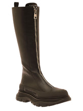 Load image into Gallery viewer, Alexander Mcqueen Women &#39;Tread Slick&#39; Black Boots With Embossed Logo And Chunky Platform In Leather Woman
