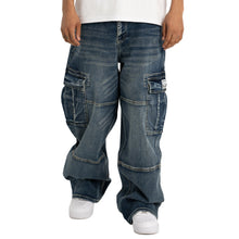 Load image into Gallery viewer, Pro Club Men's Heavyweight Baggy Fit Denim Cargo Pant
