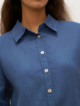 Load image into Gallery viewer, 100% Linen Button-Front Shirt with Extended Hem JOVAN

