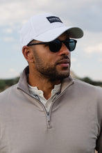 Load image into Gallery viewer, Essential Pullover | Mountain
