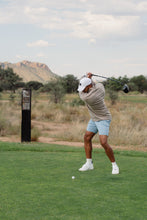 Load image into Gallery viewer, Essential Pullover | Mountain
