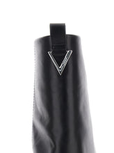 Load image into Gallery viewer, The Attico Women &#39;Robin&#39; Black Boots With Square Toe And Logo Plaque On The Rear In Leather Woman
