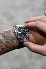 Load image into Gallery viewer, Mod Seamaster Silver Black
