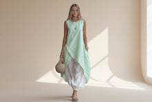 Load image into Gallery viewer, Solid-Color Sleeveless Loose-Fit Dress With Patch Pockets
