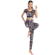 Load image into Gallery viewer, Printed navel short-sleeved quick-drying dance dress
