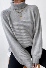 Load image into Gallery viewer, Knit turtleneck sweater

