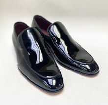 Load image into Gallery viewer, Style: 22261-Black
