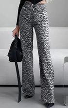 Load image into Gallery viewer, Leopard print high waist pants
