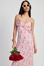 Load image into Gallery viewer, SPAGHETTI STRAP MAXI DRESS
