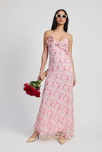 Load image into Gallery viewer, SPAGHETTI STRAP MAXI DRESS

