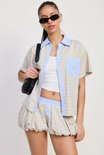 Load image into Gallery viewer, BUBBLE SLEEVE PLAD SHORTS
