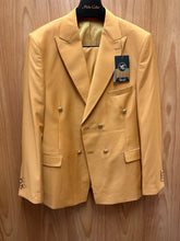 Load image into Gallery viewer, Moda Color Gold Double Breasted Turkish 100% Wool Slim Fit Suit with Gold Buttons
