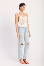 Load image into Gallery viewer, FLORAL SWEETHEART CAMI TOP
