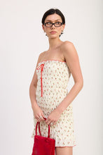 Load image into Gallery viewer, FLORAL SMOCKED TUBE DRESS
