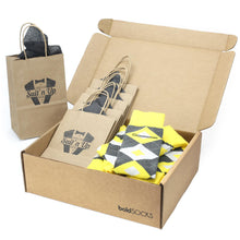 Load image into Gallery viewer, Customizable Groomsmen Gift Set Daisy Yellow Gray Argyle Men’s Dress Socks
