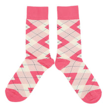 Load image into Gallery viewer, Guava Bellini Pink Argyle Wedding Groomsmen Men’s Dress Socks
