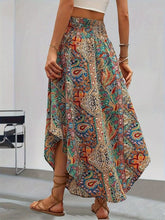 Load image into Gallery viewer, Paisley Maxi Skirt
