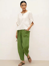 Load image into Gallery viewer, 100% Linen Petal-Hem Trousers with Elastic Waist LIV
