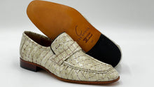Load image into Gallery viewer, Style: 24144-Beige
