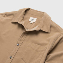 Load image into Gallery viewer, Brian Corduroy Shirt - Chinchilla
