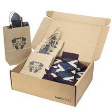 Load image into Gallery viewer, Customizable Groomsmen Gift Set Bordeaux Champagne Navy Argyle Men’s Dress Socks
