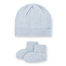 Load image into Gallery viewer, Organic Sweater Beanie and Bootie Set
