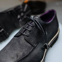 Load image into Gallery viewer, 26-224-BLK CAMPO Sueded Goatskin Lace Up with Wax Finish, Black
