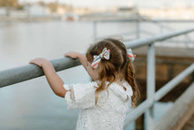 Load image into Gallery viewer, Uncle Sam Petite Hair Bow
