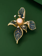 Load image into Gallery viewer, Freshwater Pearl, Zircon &amp; Alloy French Iris Brooch
