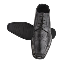 Load image into Gallery viewer, Foxx Leather Lace-Up Boots
