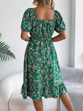 Load image into Gallery viewer, Ruffled Hem Floral Puff Sleeve Dress
