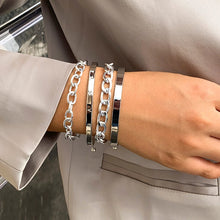 Load image into Gallery viewer, Simple And Smooth C-shaped Hollow Chain Bracelet Set
