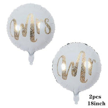 Load image into Gallery viewer, 2pcs/lot Good Quality 36inch Round White and black Print Mr&amp;Mrs Latex Balloons For Happy Wedding And  Valentine's Day
