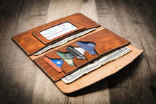 Load image into Gallery viewer, Sugar Land Clutch Wallet
