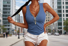Load image into Gallery viewer, Women's Slim-Fit Zipper Vest Top
