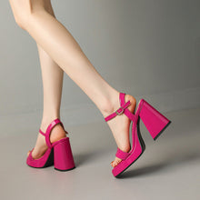 Load image into Gallery viewer, Women's Round Toe Chunky Heel Sandals – Buckle Strap Block Heel
