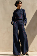 Load image into Gallery viewer, Women's Cropped Long-Sleeve Top &amp; Ultra-Wide Palazzo Pants Set
