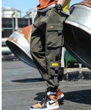 Load image into Gallery viewer, Cropped Cargo Trousers - # BOAA13410026
